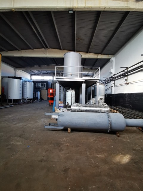 Vessels during installation